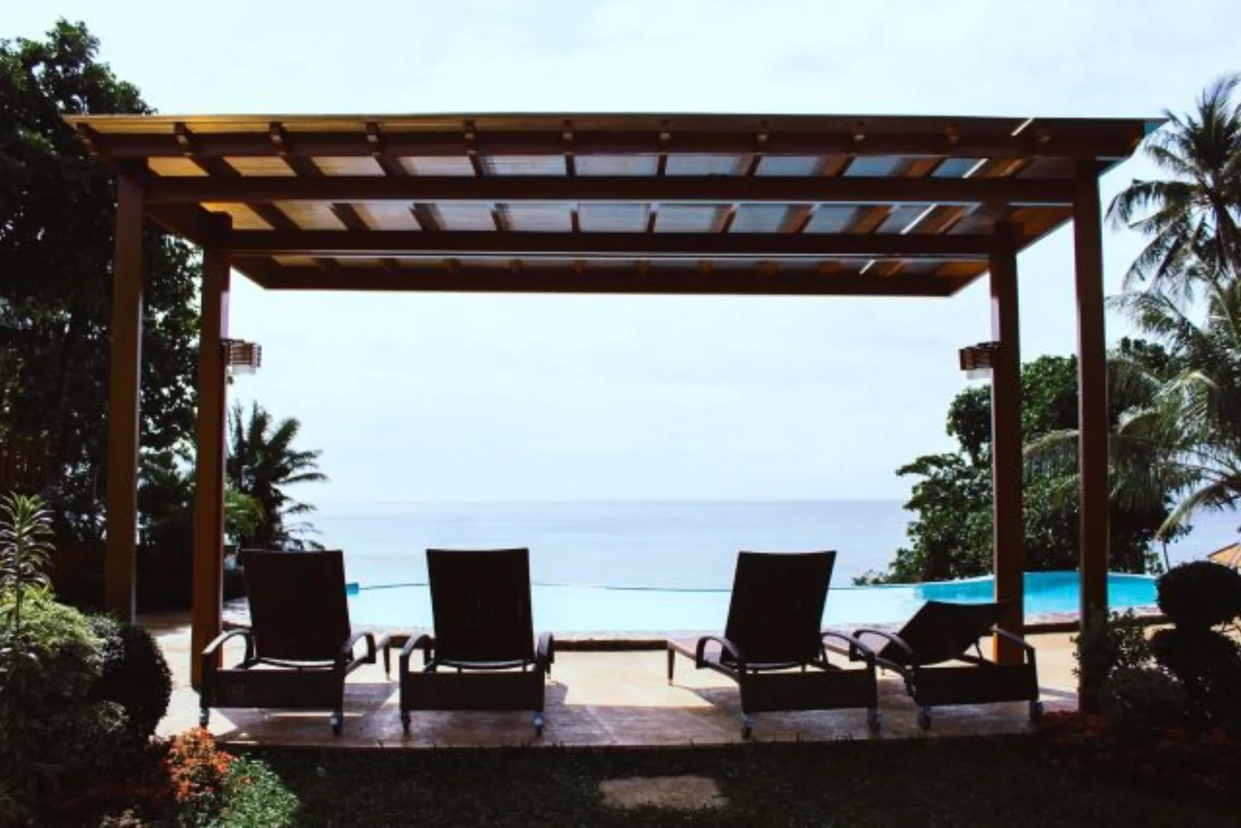 Custom wooden pergola built by SWFL Carpenters in Sarasota
